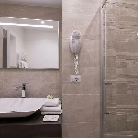 St. Peter Fortytwo Pensionat 4*