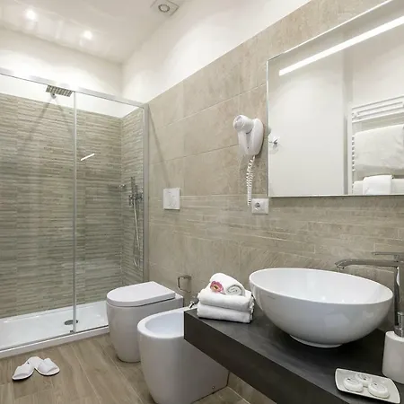 Πανσιόν St. Peter Fortytwo 4*