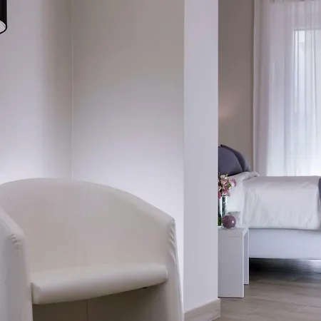 St. Peter Fortytwo روما